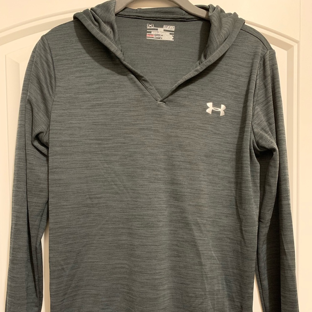 Under Armour Light Hoodie, size USA S